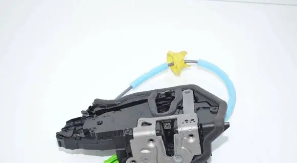 BMW iX1 Front door lock 5A160B8 51215A160B8