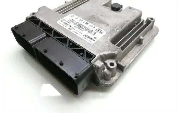 Opel Insignia A Engine control unit/module 55595540 0281019867 1039S56318