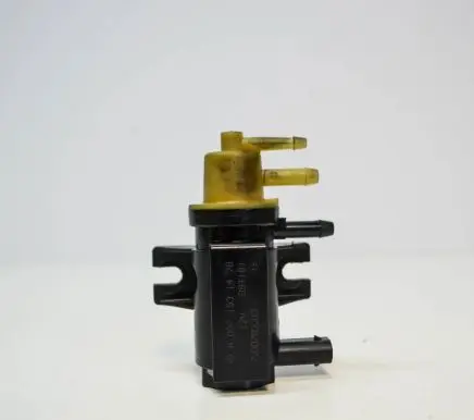 Mercedes-Benz C W204 Turbo solenoid valve A0071531428