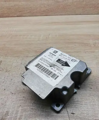 Opel Omega B2 Airbag control unit/module 24420101 5WK42974