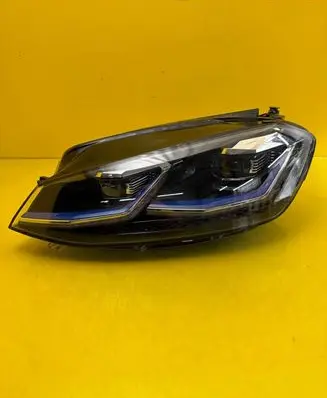 Volkswagen Golf VII Headlight/headlamp 5G1941081B