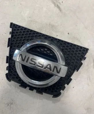 Nissan Qashqai Front grill 62314JD00A
