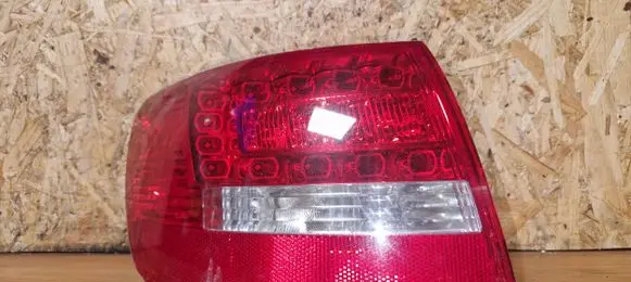 Audi A6 S6 C6 4F Rear/tail lights 89037044
