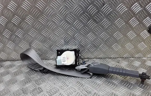 KIA Rio Front seatbelt 888801g300