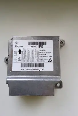 Chrysler Town & Country V Airbag control unit/module 68062118AE 5WY86930 T05JF0951121TA