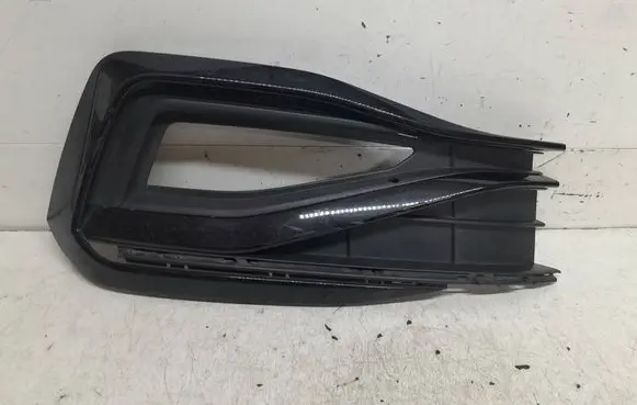 Volkswagen PASSAT B8 Front bumper lower grill 3G0853794C