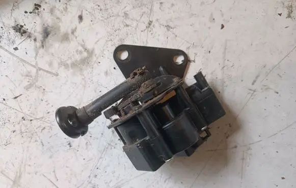 Seat Alhambra (Mk1) Vent window/glass motor 7M0847080