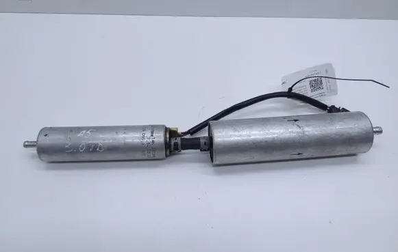 Audi A5 8T 8F Fuel injection high pressure pump 8K0906095A 8T0127401A