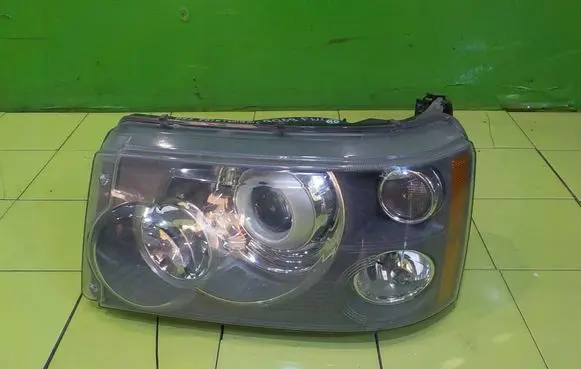 Land Rover Range Rover Sport L320 Headlight/headlamp 1LL23802255