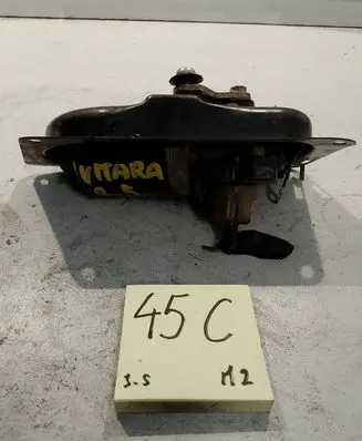 Suzuki Grand Vitara I Front wiper linkage and motor 3810165D00