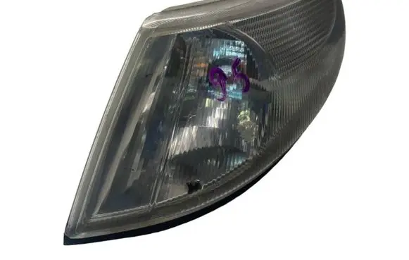 Front indicator light