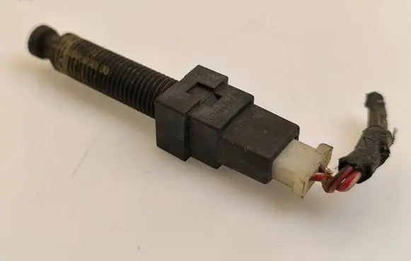 Audi 80 90 B3 Brake pedal sensor switch 857945515A