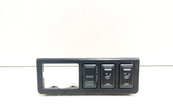 Nissan Murano Z50 Seat heating switch