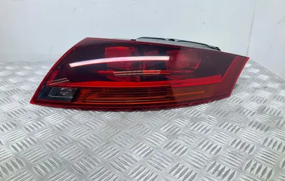 Audi TT TTS Mk2 Rear/tail lights 8J0945096L