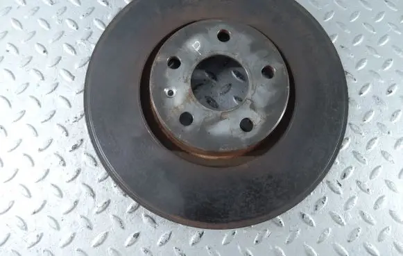 Volkswagen PASSAT B8 USA Front brake disc 561615301 561615301B 561615301A
