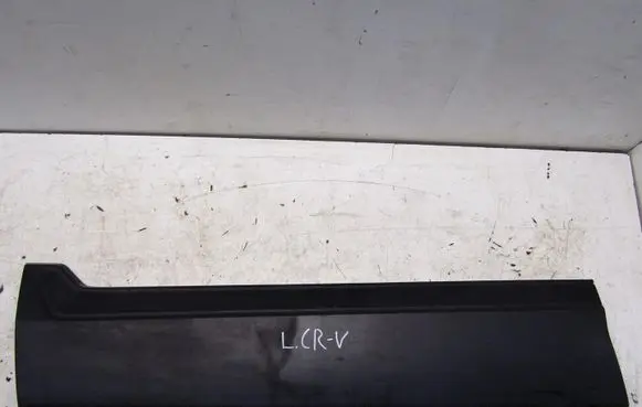 Honda CR-V Front door trim (molding) 75332-TLC-A0
