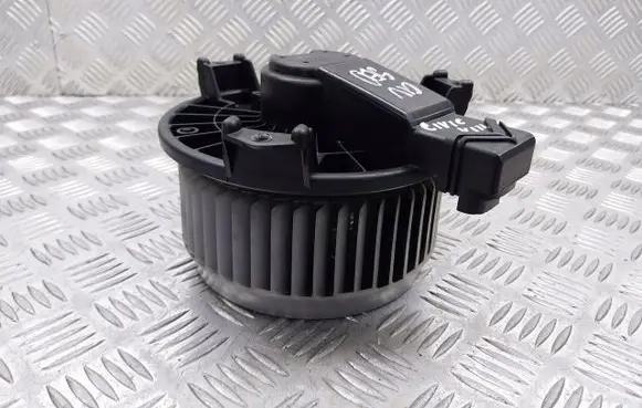 Honda Civic Front door blower motor 272700-0440