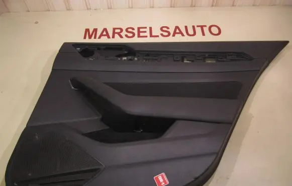 Volkswagen PASSAT B8 Front door card panel trim 3G5867212