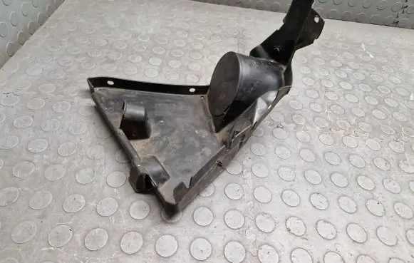 BMW 5 E39 Other engine bay part 51718187497