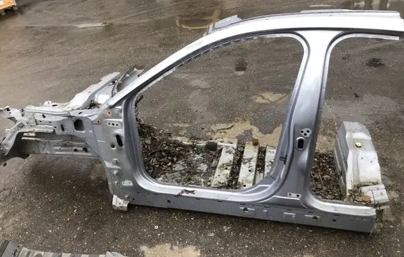 Front quarter panel