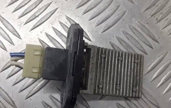 Chevrolet Aveo Heater blower fan relay 