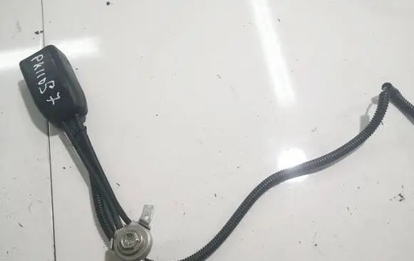 Honda FR-V Front seatbelt buckle 
