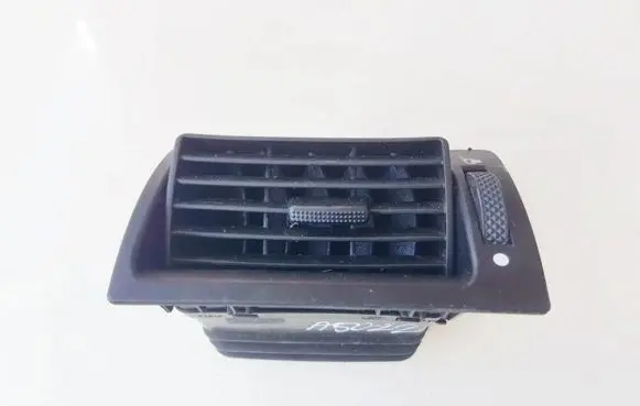 Ford Mondeo Mk III Dash center air vent grill