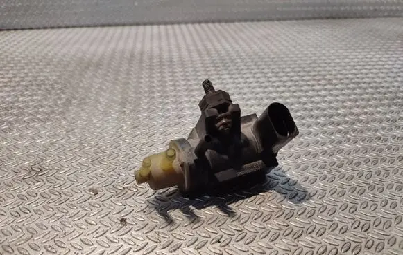 Volkswagen Crafter Valve 1K0906627A