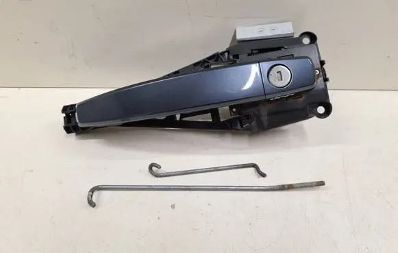 Opel Insignia A Front door exterior handle 13305780