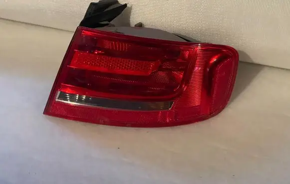 Audi A4 S4 B8 8K Rear/tail lights 8K5945096D 02RS177R0 A046341