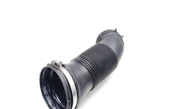 Skoda Kamiq Air intake hose/pipe 5Q0129684E