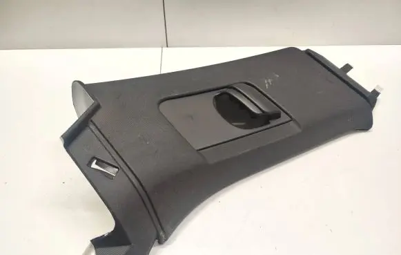 Volvo XC90 (B) pillar trim (top) 31363588 31377582