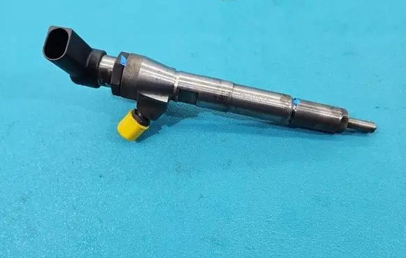 Renault Megane III Fuel injector 8200704191 IMPRK1509127