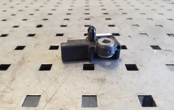 Peugeot 3008 I Airbag deployment crash/impact sensor 9663904980