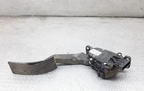 Alfa Romeo 159 Accelerator throttle pedal 60695128