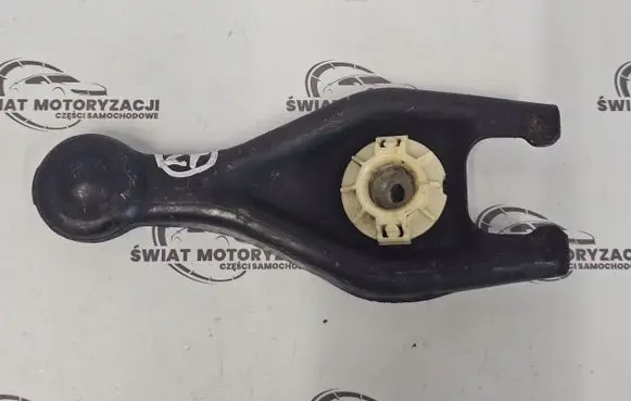 Peugeot 308 Rear control arm 100KM