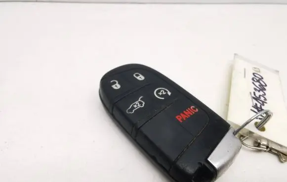Dodge Durango Ignition key/card 68150061AC
