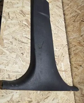 BMW 1 E81 E87 (B) pillar trim (top) 912886701 17365810