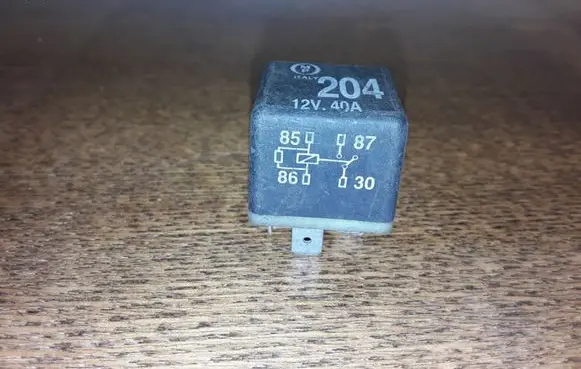 Audi A6 S6 C5 4B Other relay 431951253