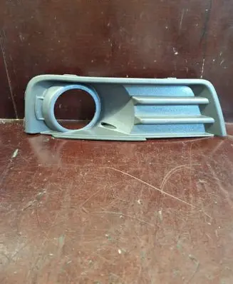 Ford C-MAX I Front fog light trim/grill 3M51R19953AD