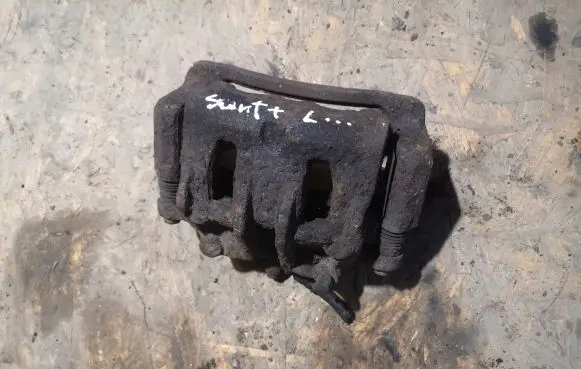 Hyundai Santa Fe Front brake caliper
