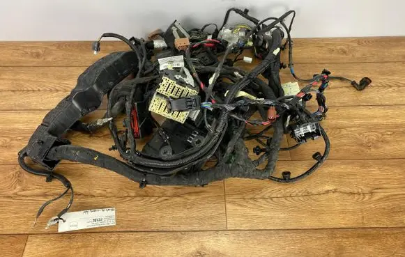 Ford Maverick Engine installation wiring loom NZ6T-14290-FEE