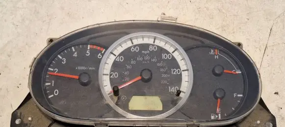 Mazda 5 Speedometer (instrument cluster) CECC34D