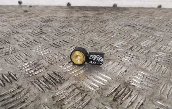 Opel Zafira C Detonation knock sensor 55563372