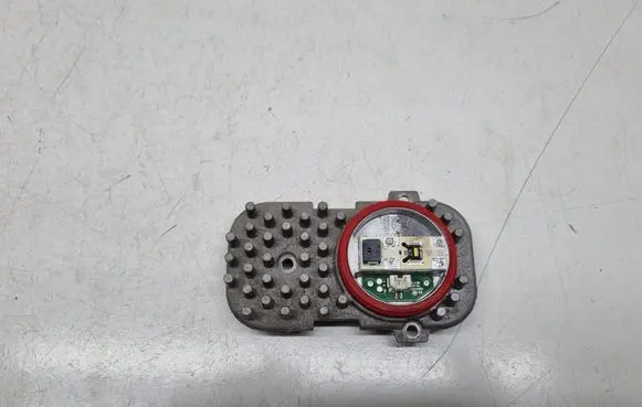 BMW X3 F25 LED ballast control module 1305715084