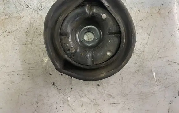 Hyundai i10 Front coil spring rubber mount 5462322000