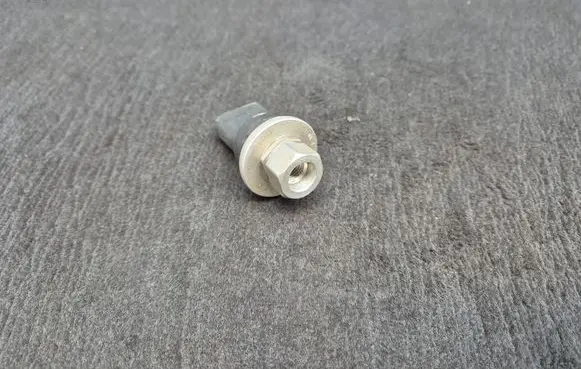 Audi A4 S4 B6 8E 8H Air conditioning (A/C) pressure sensor 8Z0959126 8E0959126