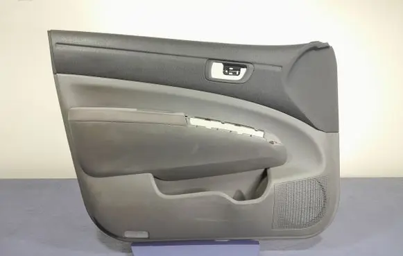 Toyota Prius (NHW20) Door card panel trim set 