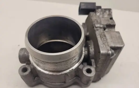 Audi A4 S4 B8 8K Throttle valve A2C53100874 4E0145950D 01459500