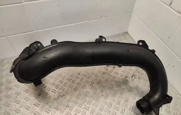 Ford Mondeo MK IV Intercooler hose/pipe AV619C623B